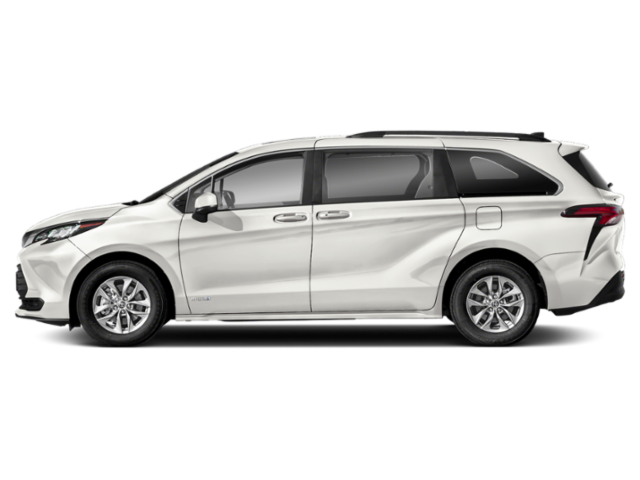 2025 Toyota Sienna LE photo 2
