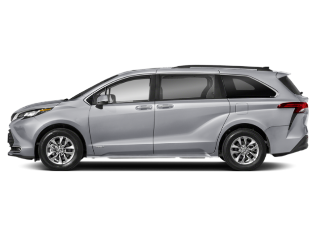 2025 Toyota Sienna XLE photo 3