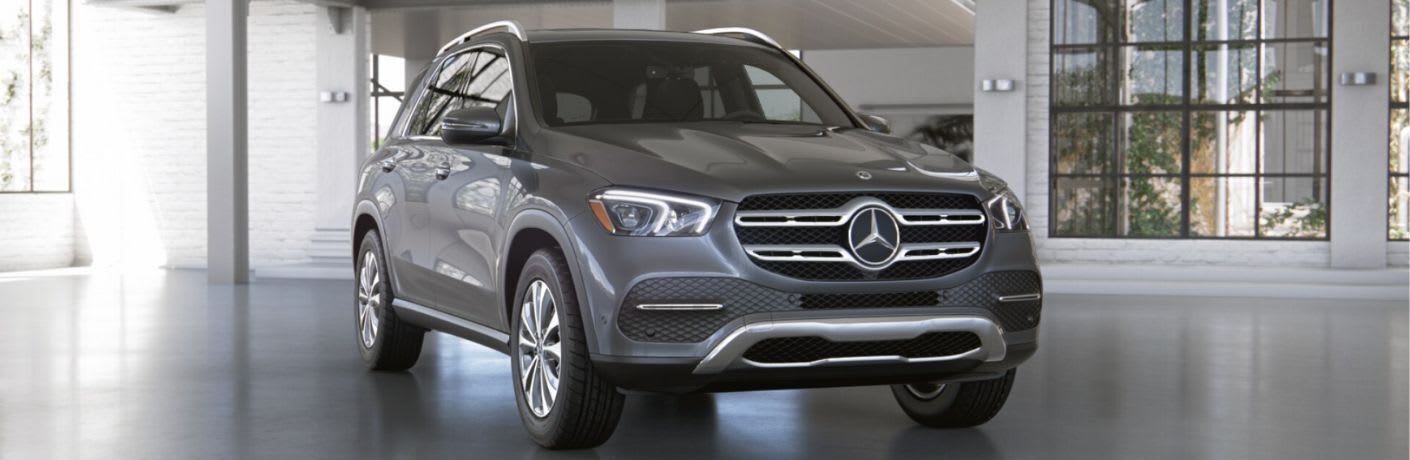 Front view of the 2023 Mercedes-Benz GLE 350 4MATIC® SUV Gray