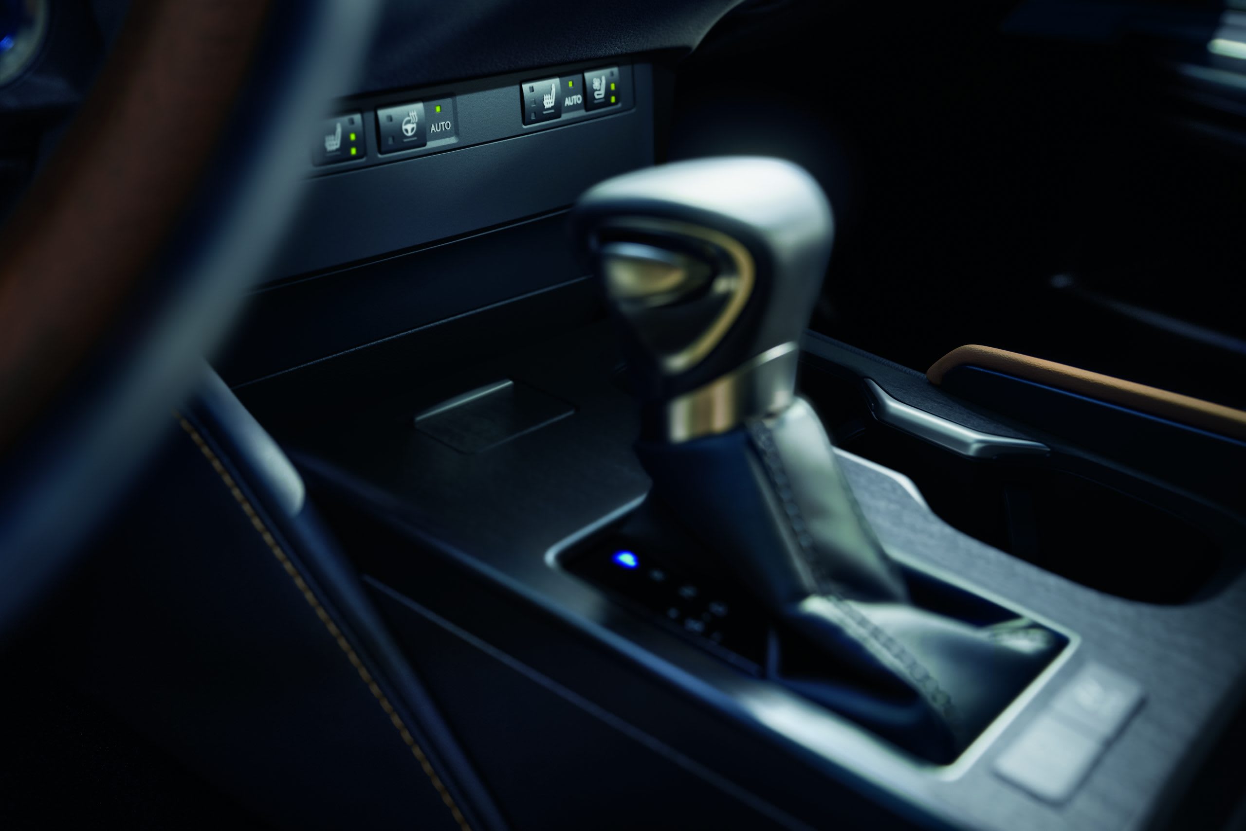 2024 Lexus ES 350 Ultra Luxury Parking Gear