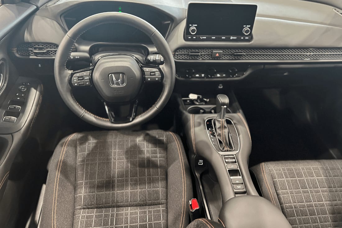 2024-honda-hr-v-interior-richmond-va