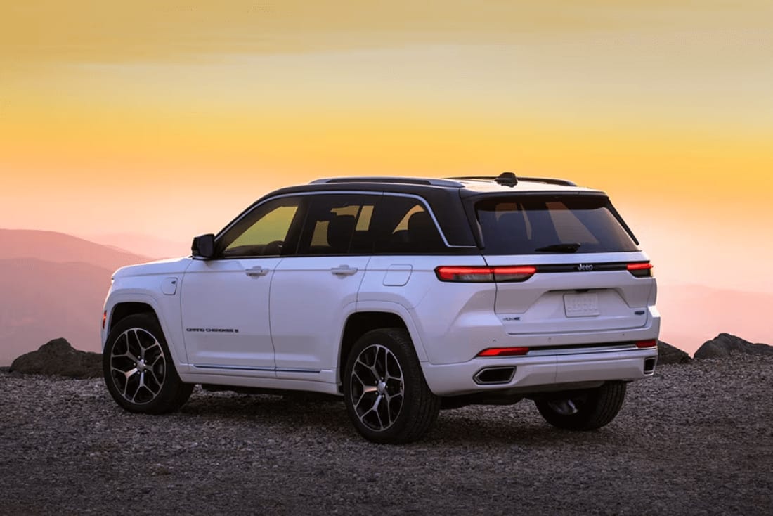 2024-jeep-grand-cherokee-rear-cambridge-md