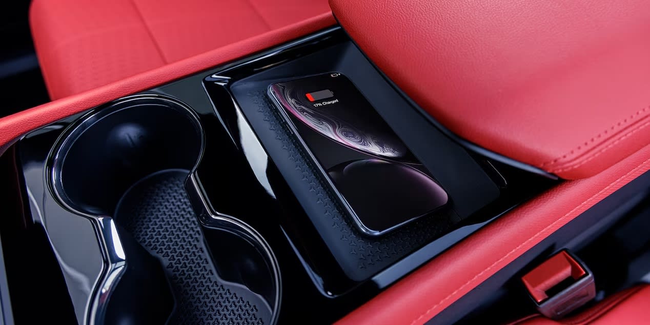 2024 Chevrolet Blazer EV Wireless Charger