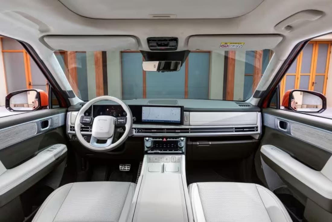 2024-hyundai-santa-fe-interior