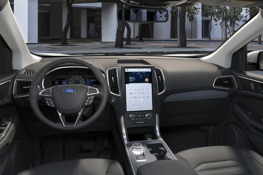 2024-ford-edge-interior