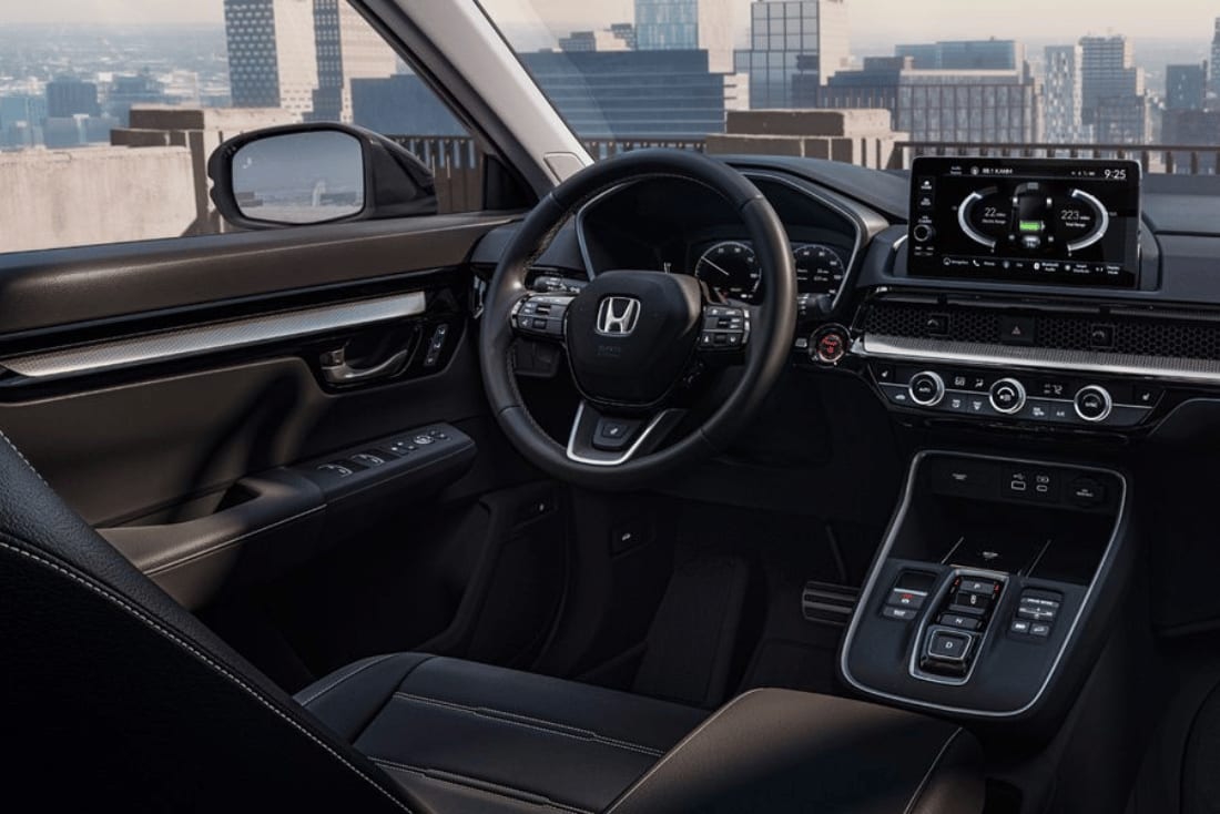 2025-honda-cr-v-vs-hyundai-tucson-cr-v-interior