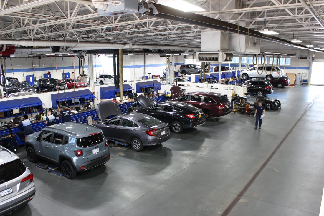 service-bay-conventional-synthetic-oil-change-service-stafford-v