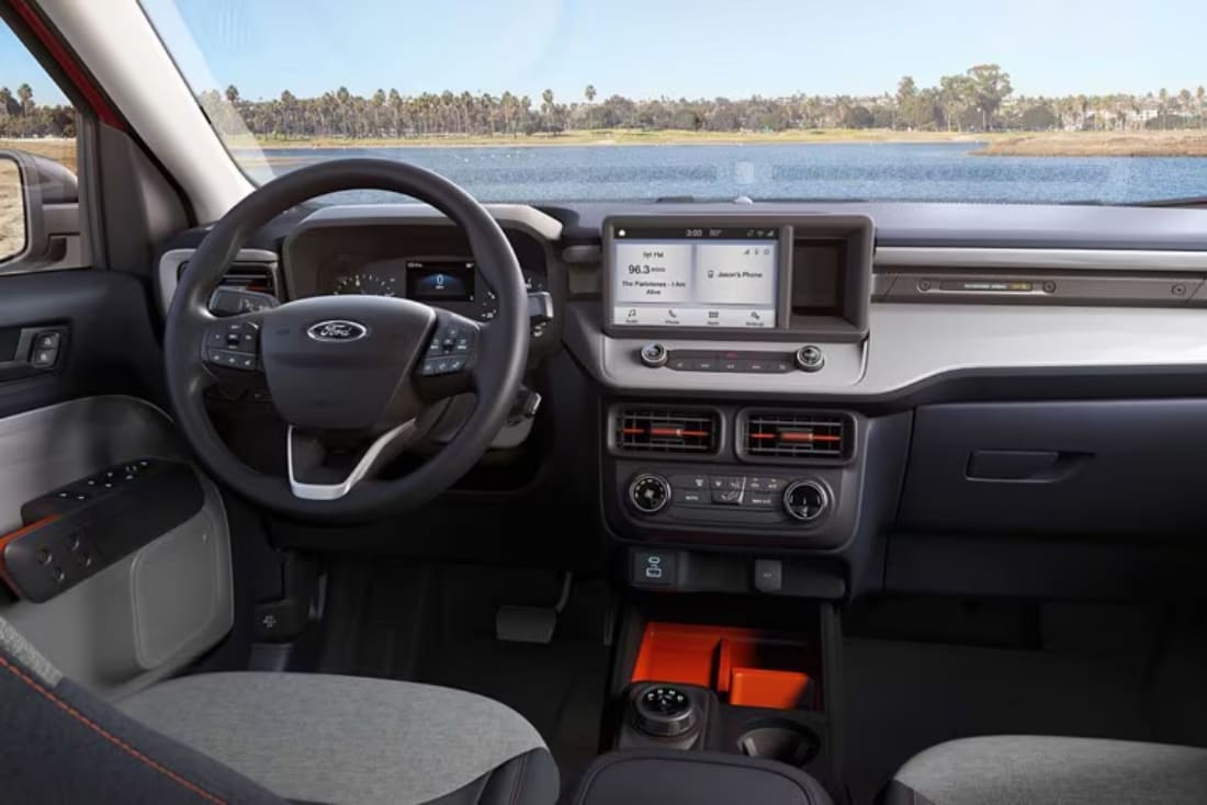 2024-ford-maverick-interior
