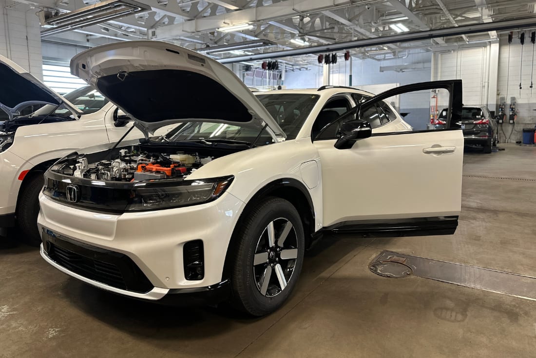 schedule-service-electric-vehicle-dealer-near-washington-dc