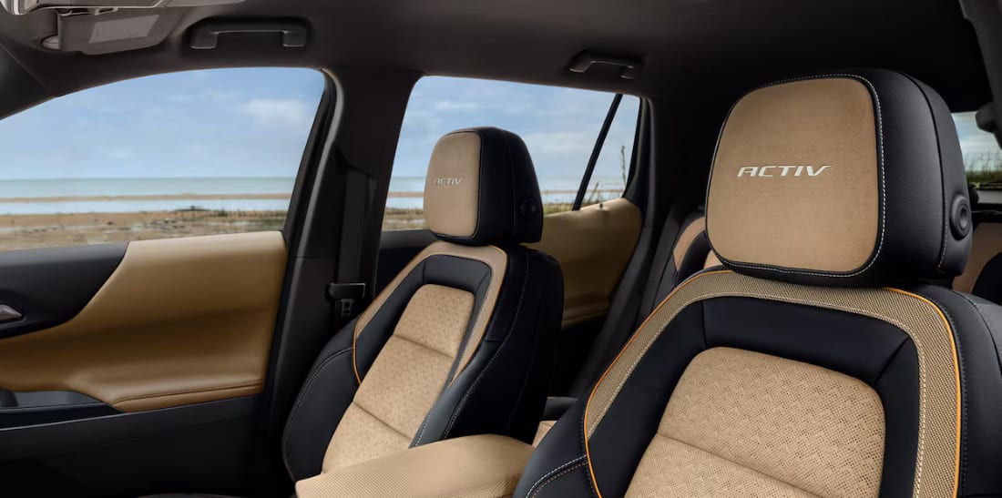 2025 Chevrolet Equinox Seating