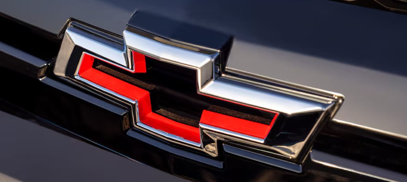 2024 Chevrolet Colorado Bowtie Emblem 