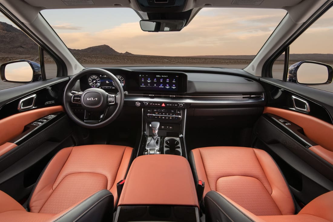 2024-kia-carnival-interior