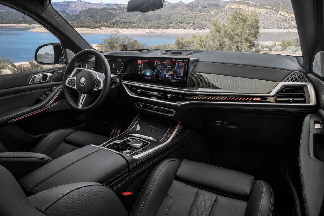 2025-bmw-x7-interior