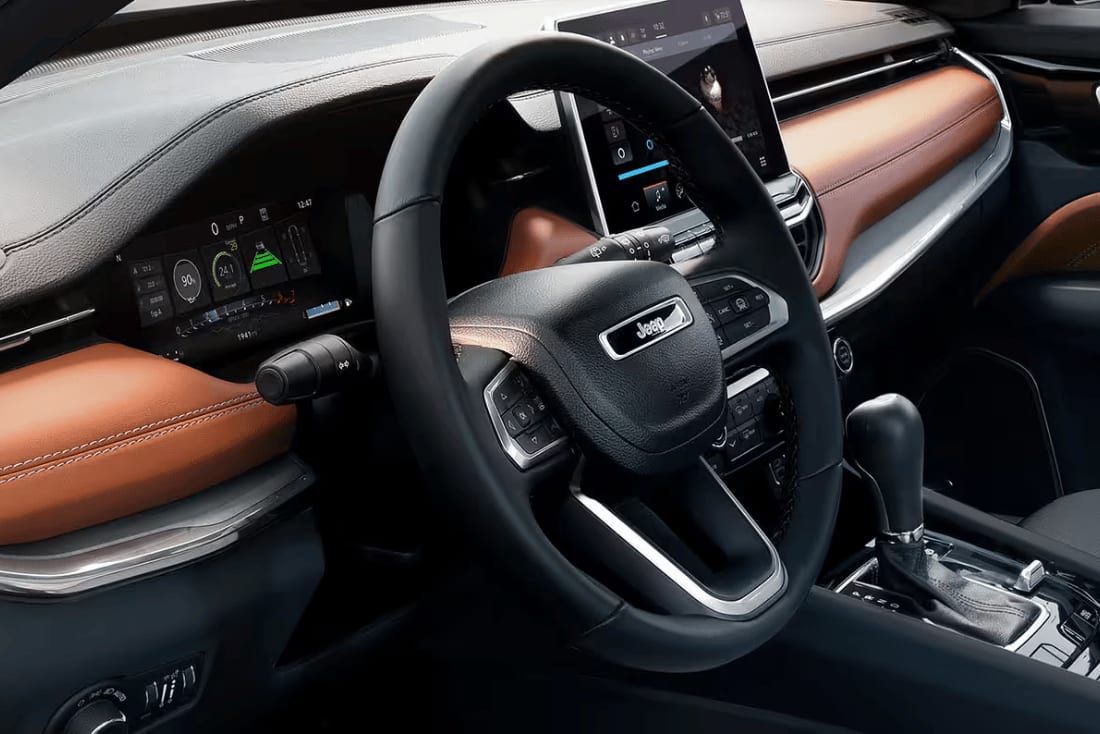 Jeep Compass Tyler, TX - interior view of Jeep Compass