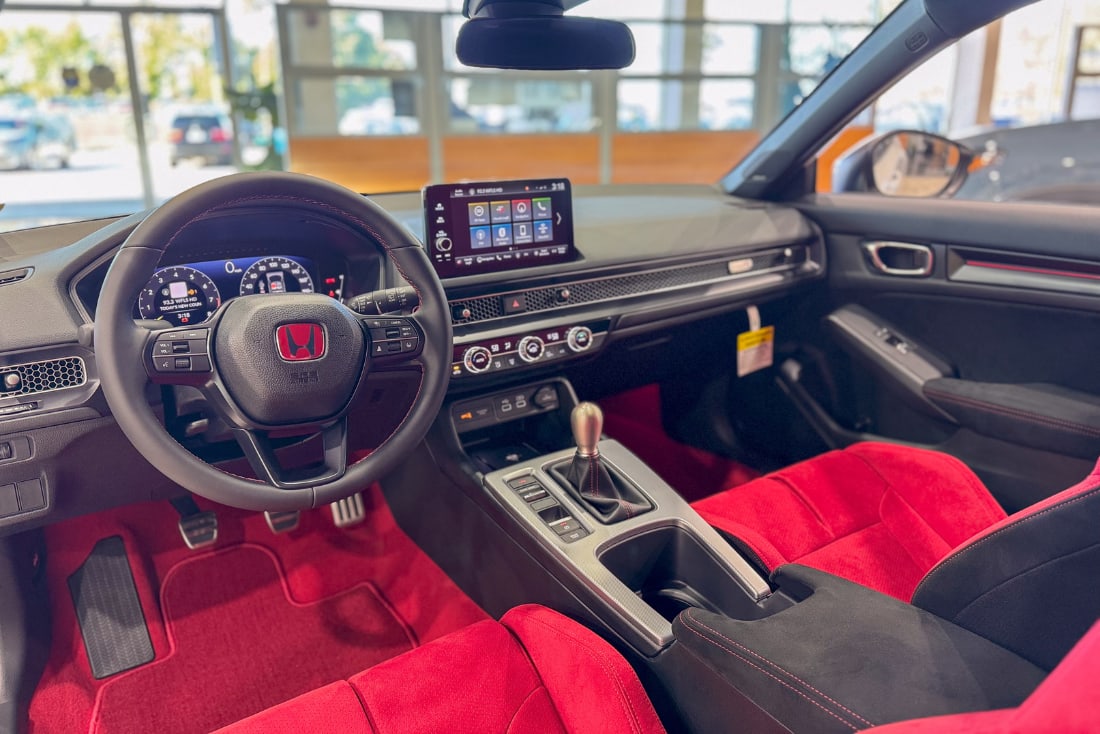 2025 Honda Civic Type R Near Warrenton, VA - Pohanka Honda of Fredericksburg, image size:1100x734