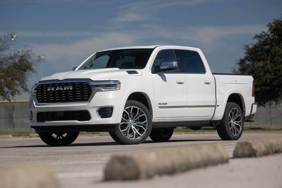 new-vehicles-chrysler-dodge-jeep-ram-dealer-rehoboth-beach-de
