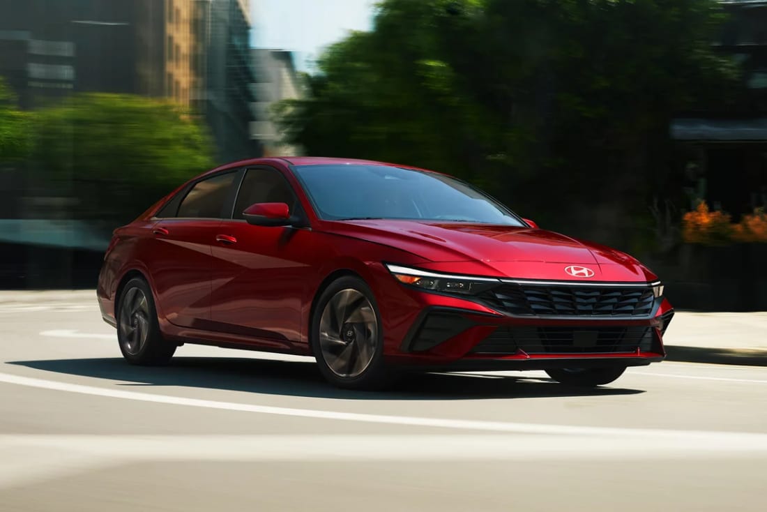 2025-hyundai-elantra-front-exterior