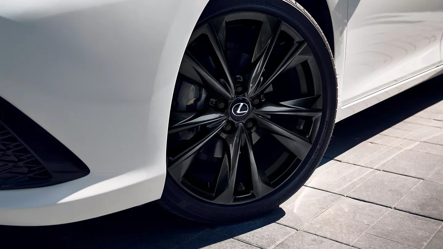 2025 Lexus ES 350 Wheel Design