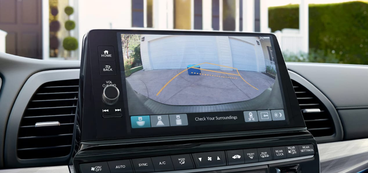 2025 Honda Odyssey Touch Display