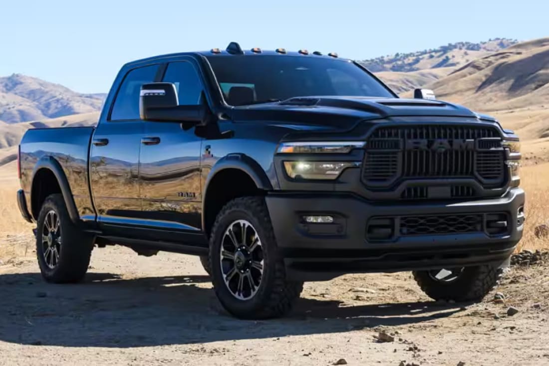 2025-ram-2500-exterior-front