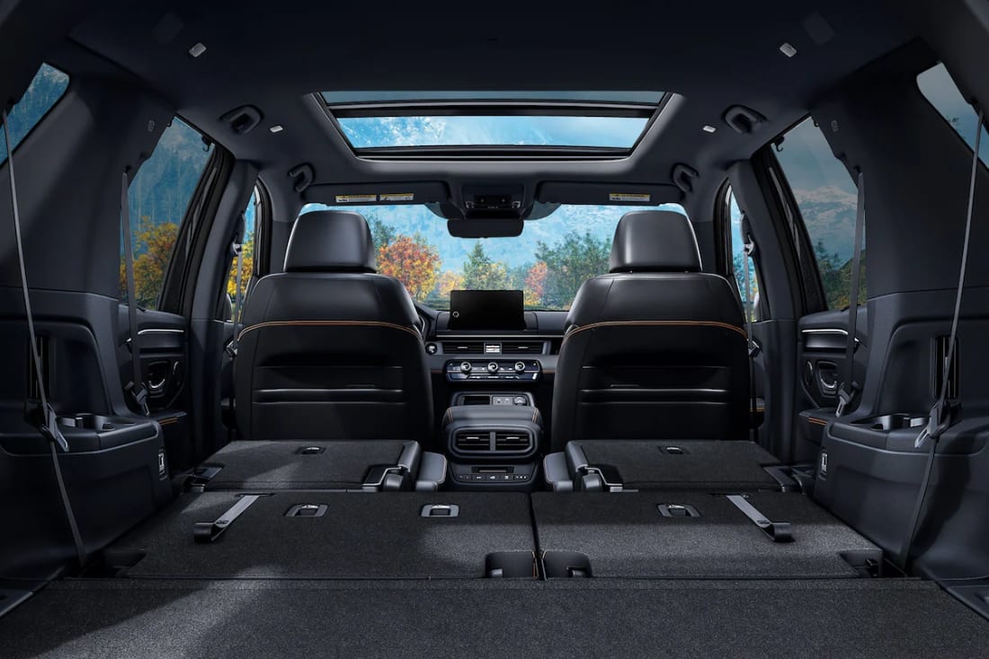 2025-honda-pilot-interior-thrid-row-hot