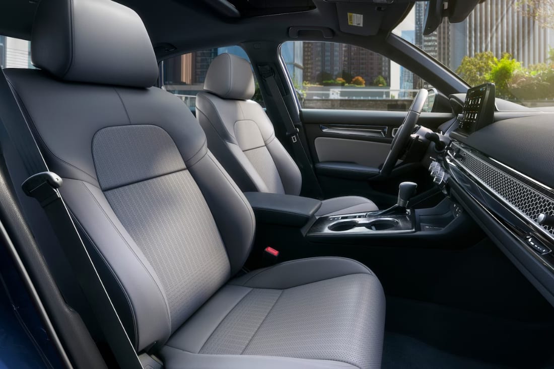 2025-honda-civic-interior-seating-hot