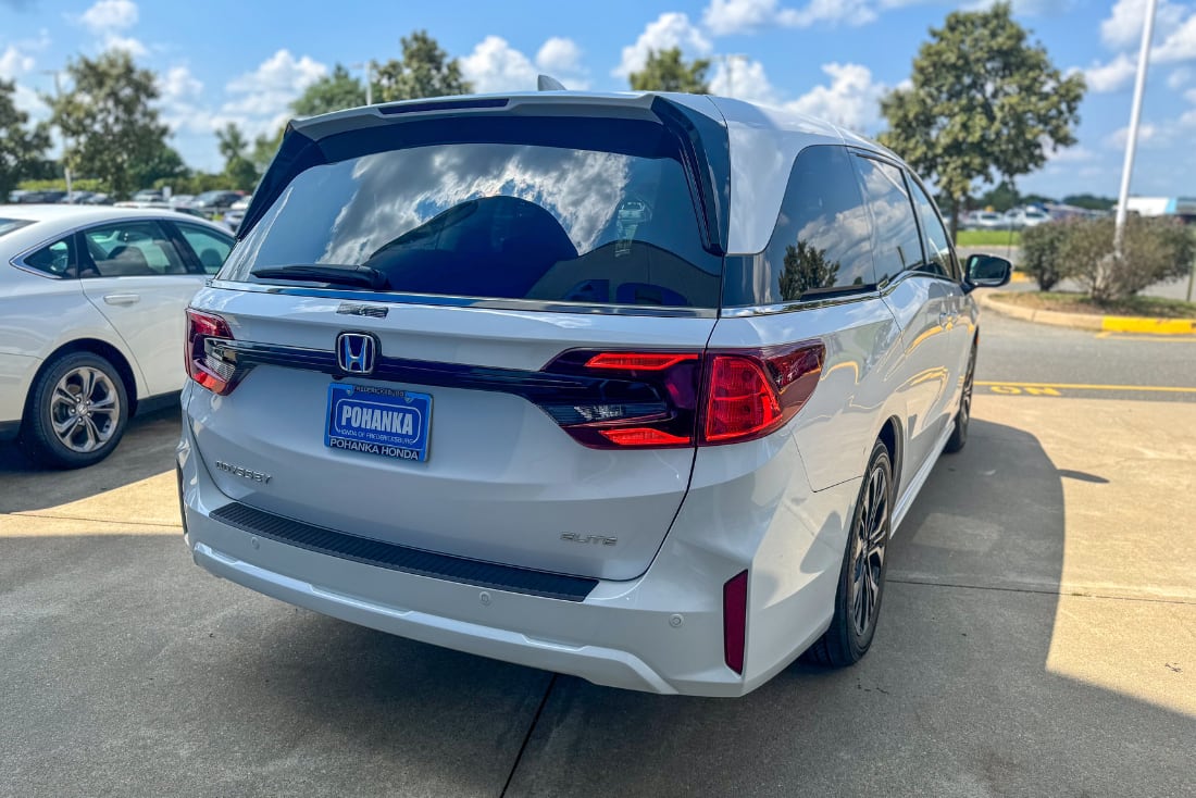 2025-honda-odyssey-for-sale-rear-hof