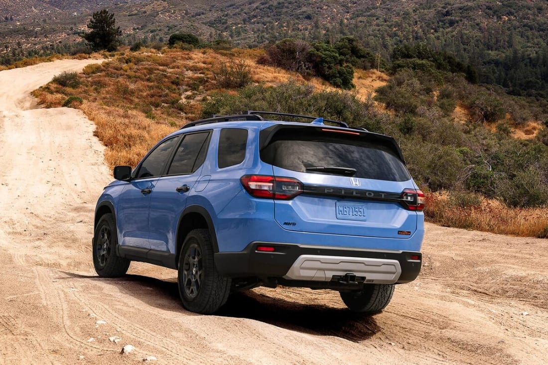 2025 Honda Pilot Trailsport Rear