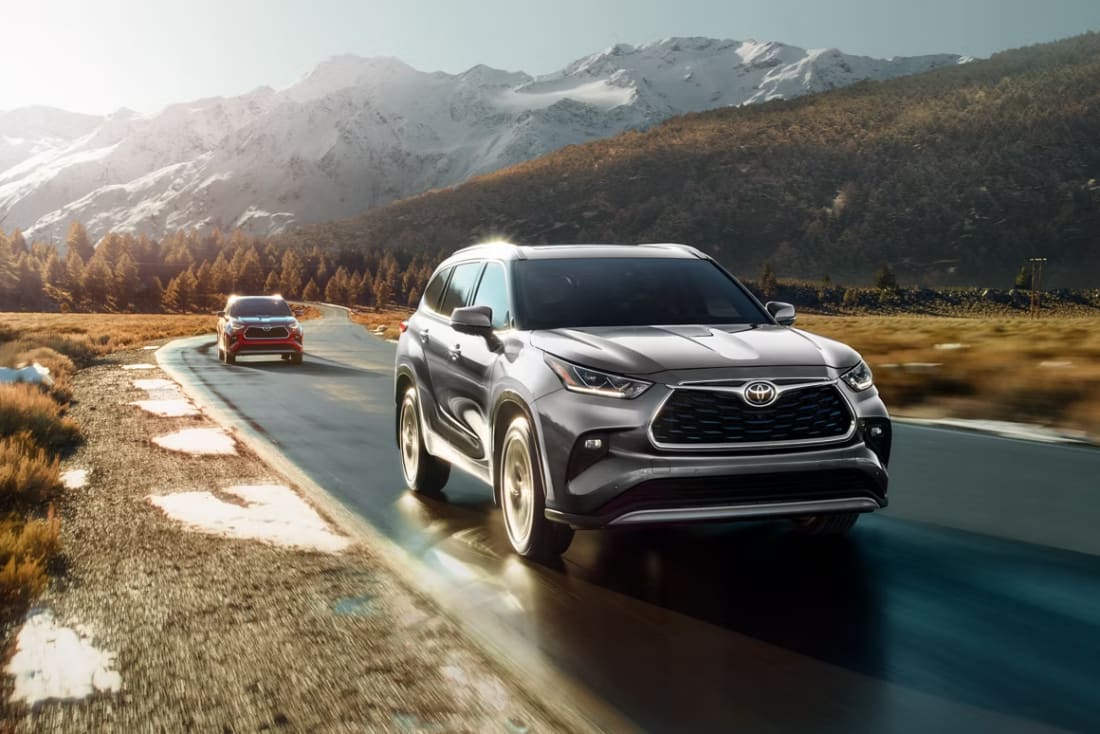 Toyota Highlander Seaford NY - front