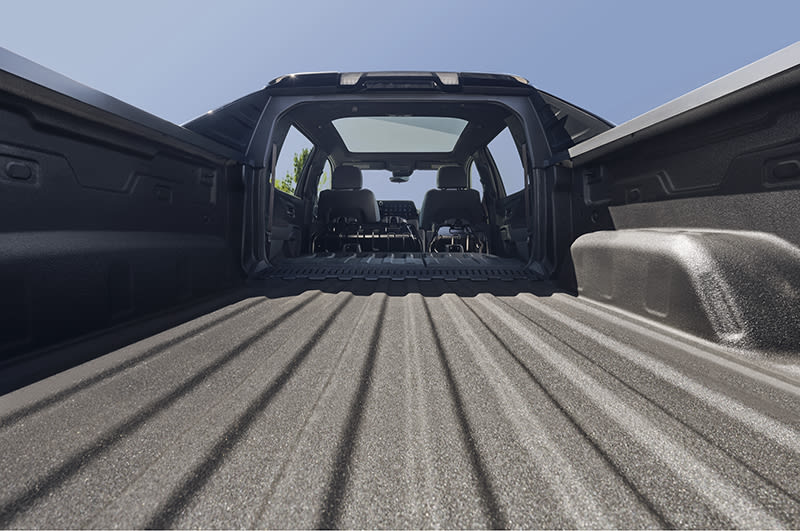 Multi-Flex Midgate with pass-through on the 2024 Silverado EV Chantilly, VA