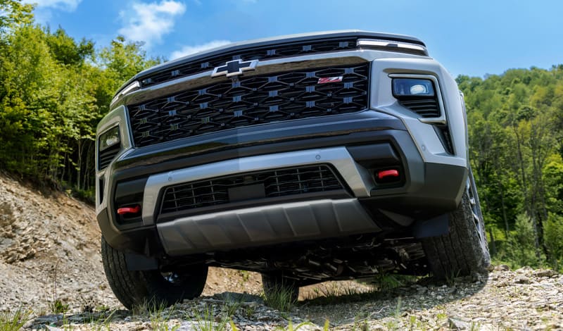 Closeup of grill on 2024 Chevrolet Traverse Chantilly,VA