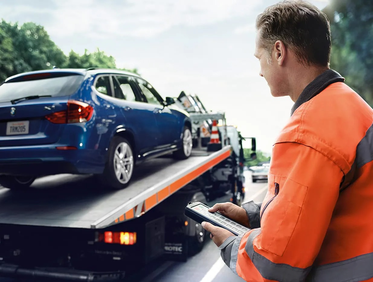 BMW Roadside Assistance - BMW of Bloomfield
