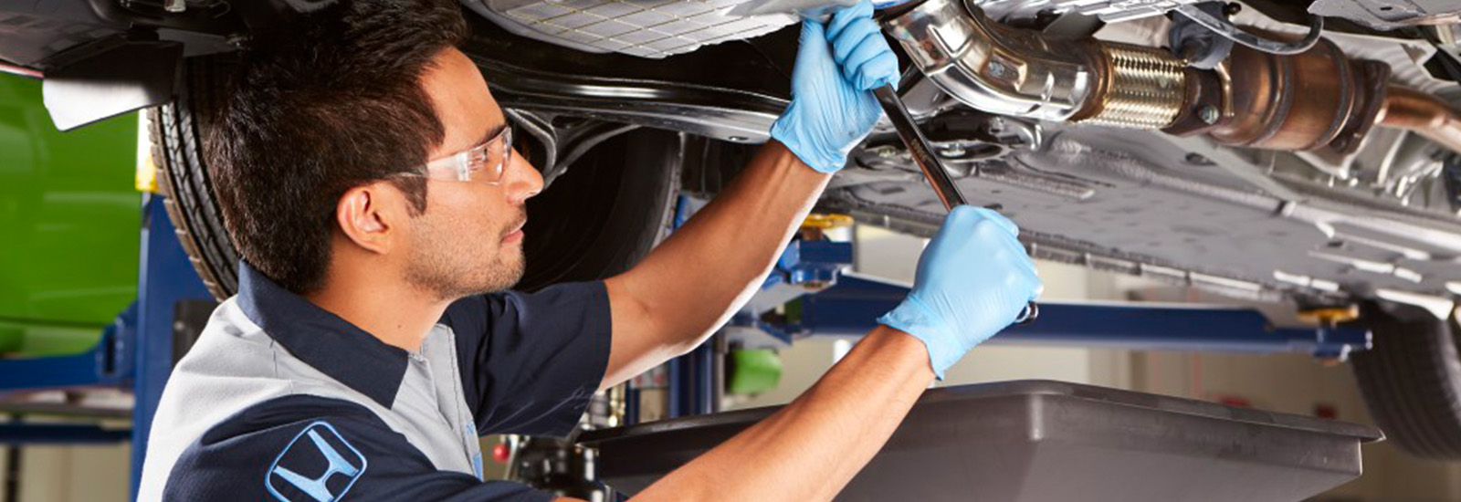 How to Perform an Oil Change Step by Step Guide Gary Yeomans Honda