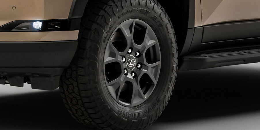 Lexus Wheel