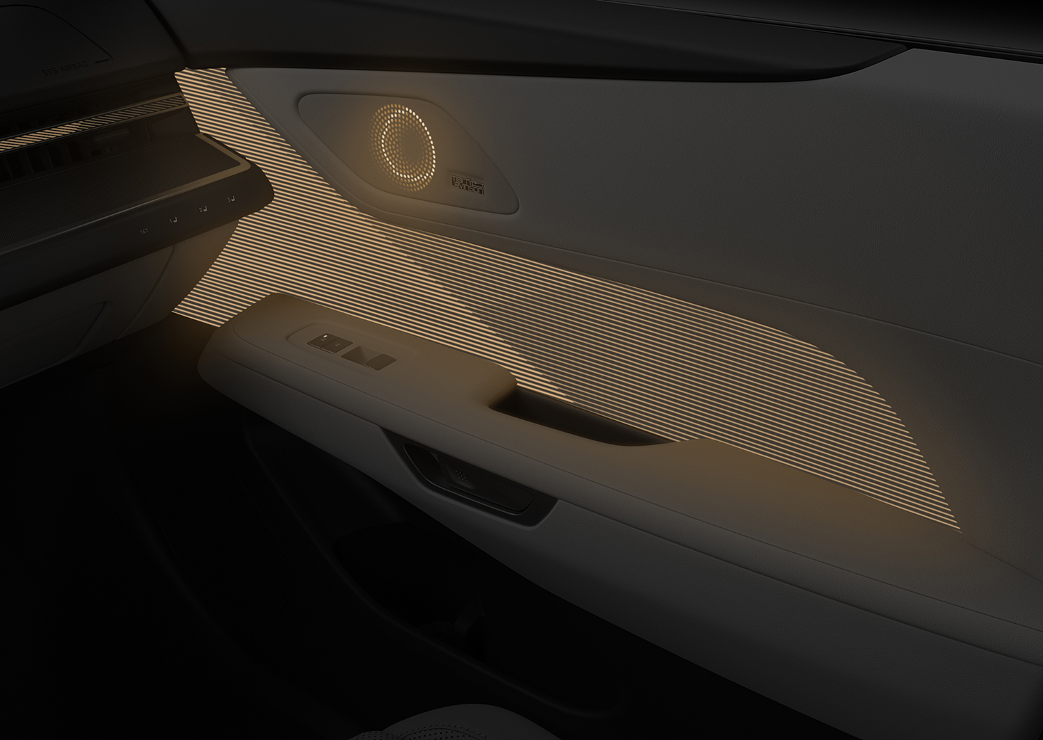 ES 500e Luxury shown in Black with Bamboo trim.