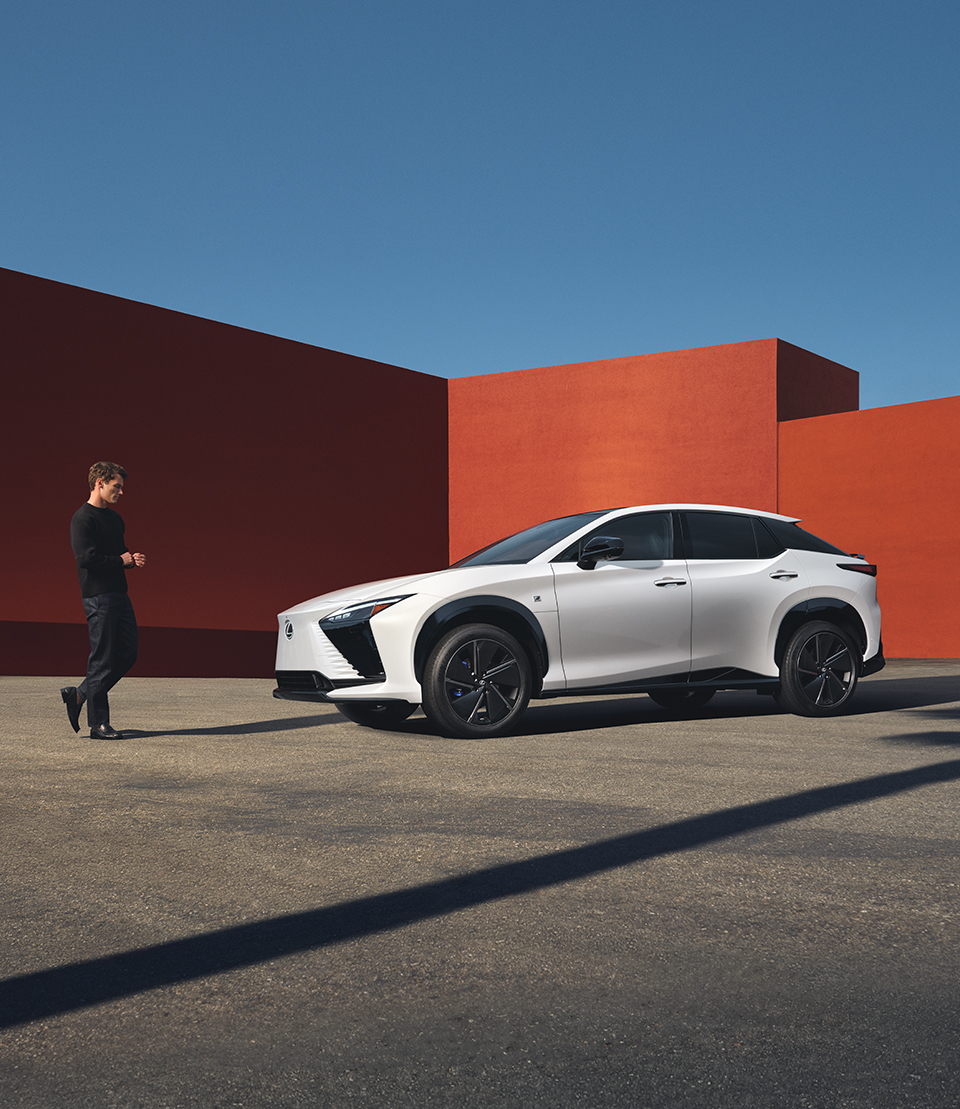 Lexus RZ 350e shown in Oxygen White.