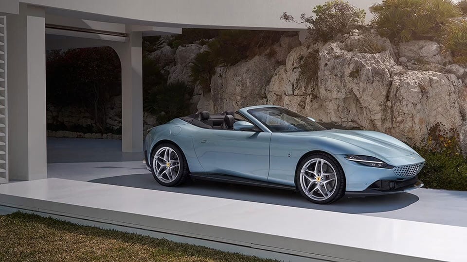 Ferrari Roma Spider