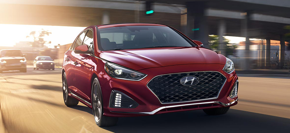 2019 Hyundai Elantra vs 2018 Hyundai Sonata | What's the ...