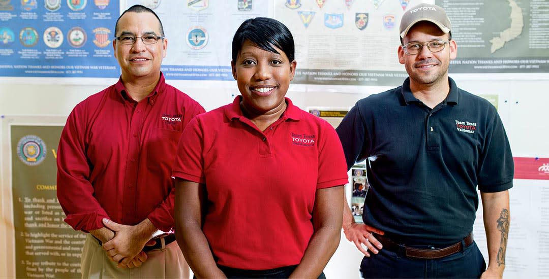 New & Used Toyota Dealership Near Vincennes, IN Uebelhor Toyota