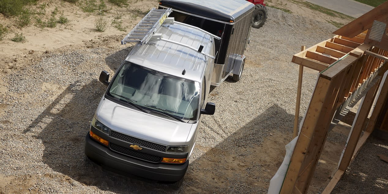 2019 Chevrolet Express 3500 Vs Ford Connect 350 Comparison for Washington, IN
