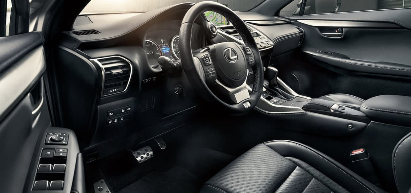 2021 Lexus NX 300 Cockpit 