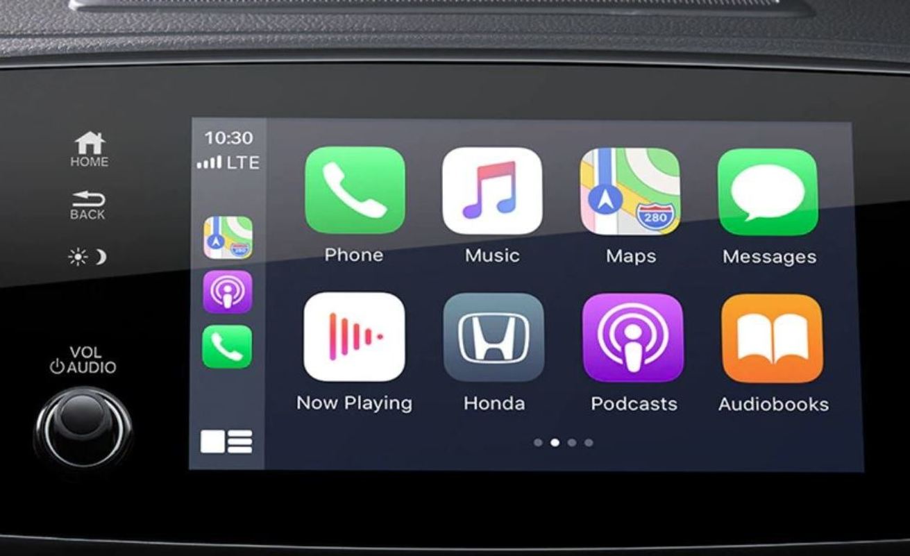 Touchscreen in the 2021 Pilot
