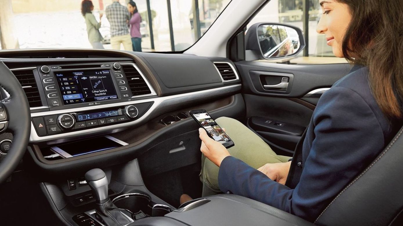 Enjoy the Accommodating Interior! 