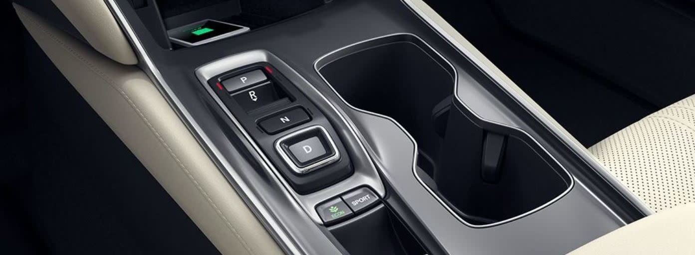 Luxurious Details in the 2020 Accord