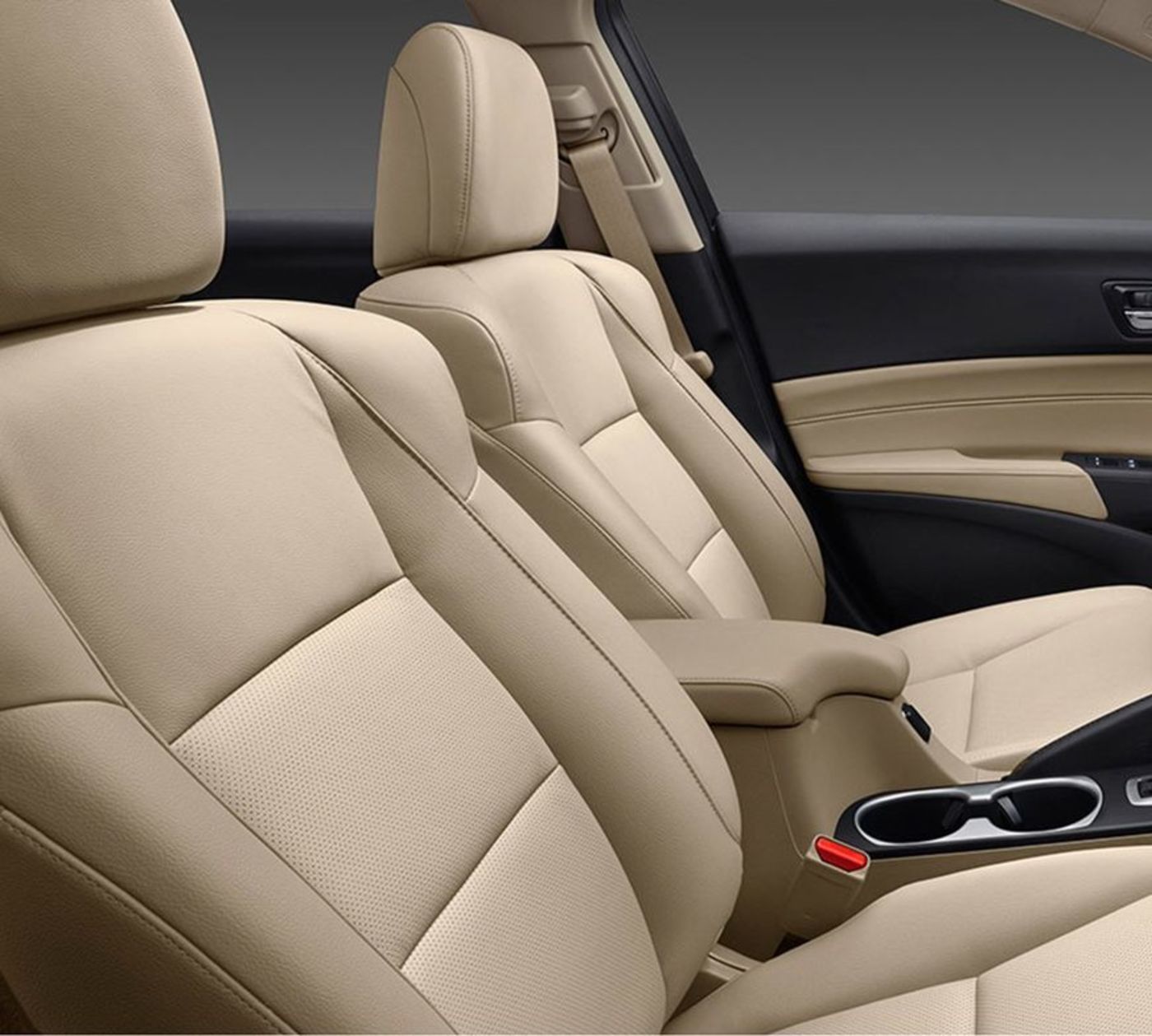 The Pristine Cabin of the 2017 ILX