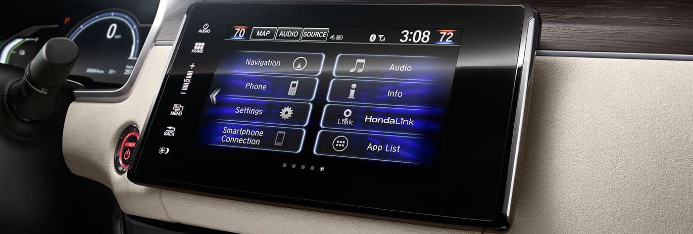 Intuitive Tech in the Honda Clarity Plug-In Hybrid