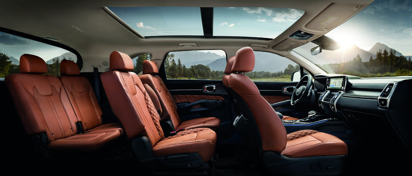 2025 Kia Sorento Interior Seating Side View