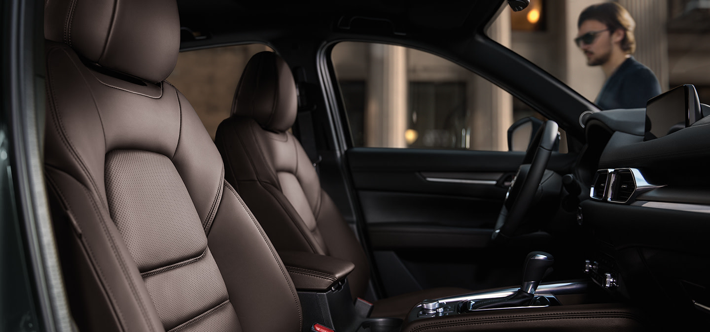 Interior of the 2020 MAZDA CX-5