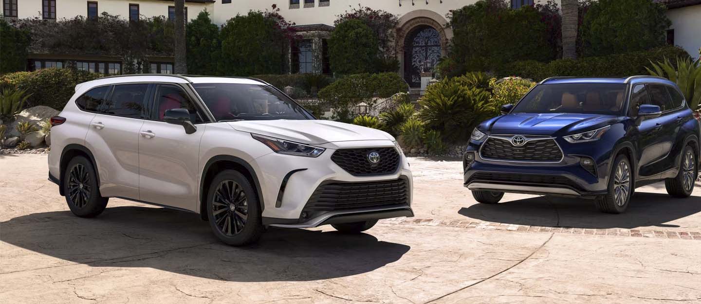 2025 Toyota Highlander image 1