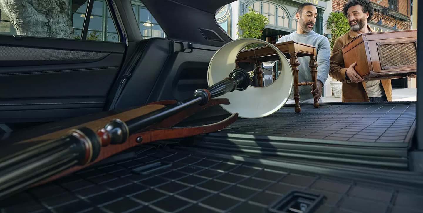 2025 Volkswagen Atlas Cross Sport image 4